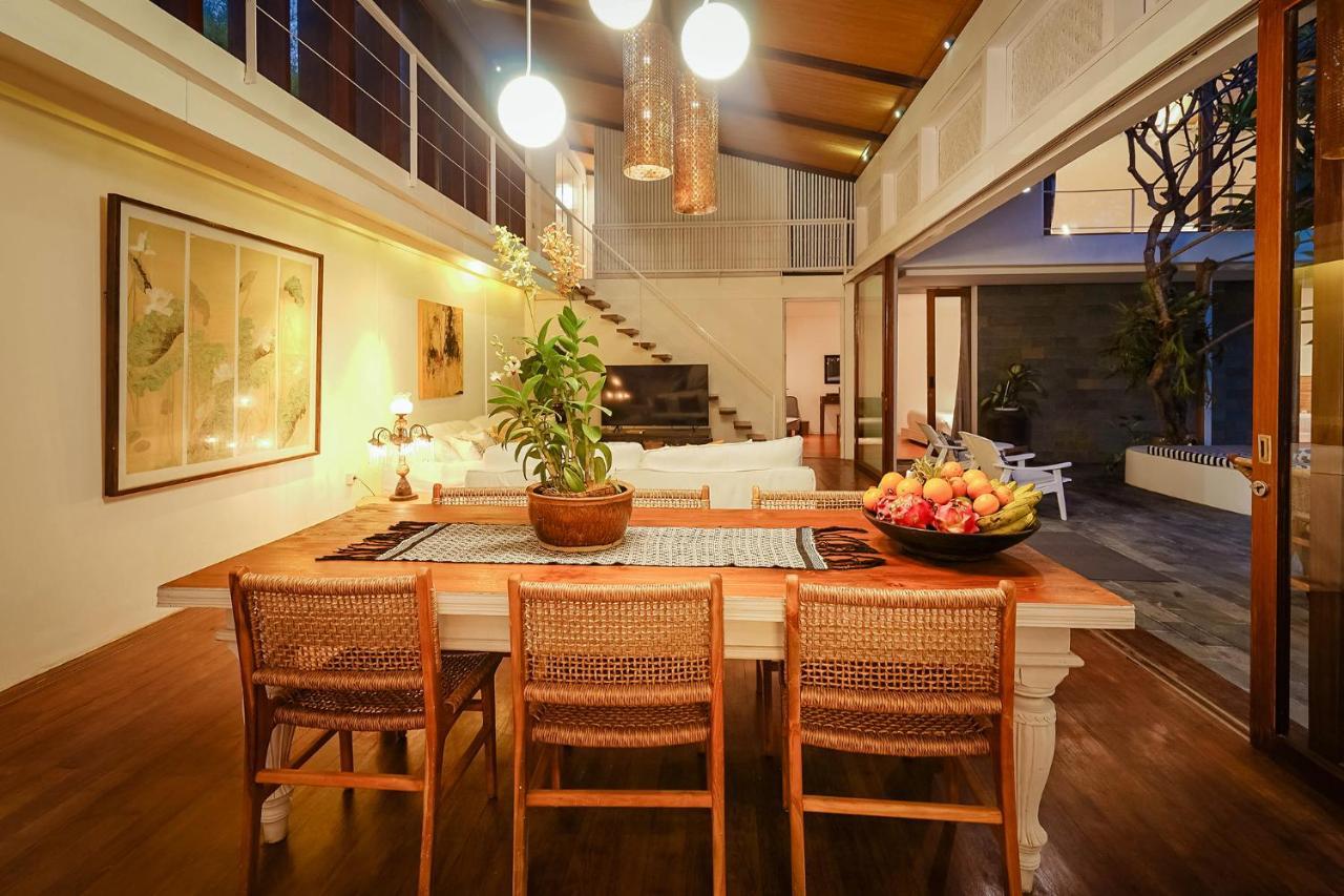 Bias Villa Seminyak Exteriör bild