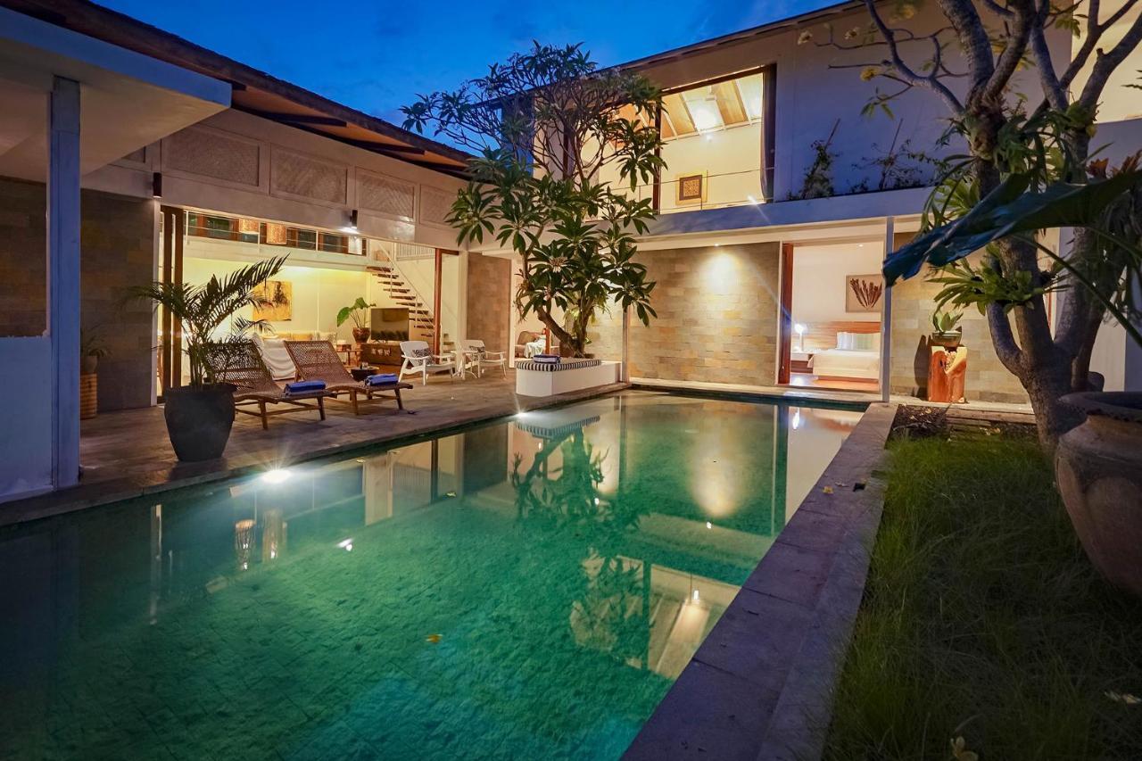 Bias Villa Seminyak Exteriör bild