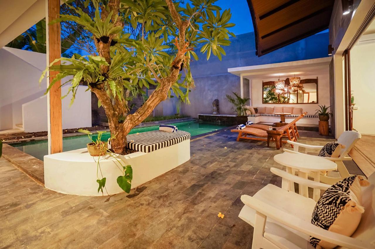 Bias Villa Seminyak Exteriör bild