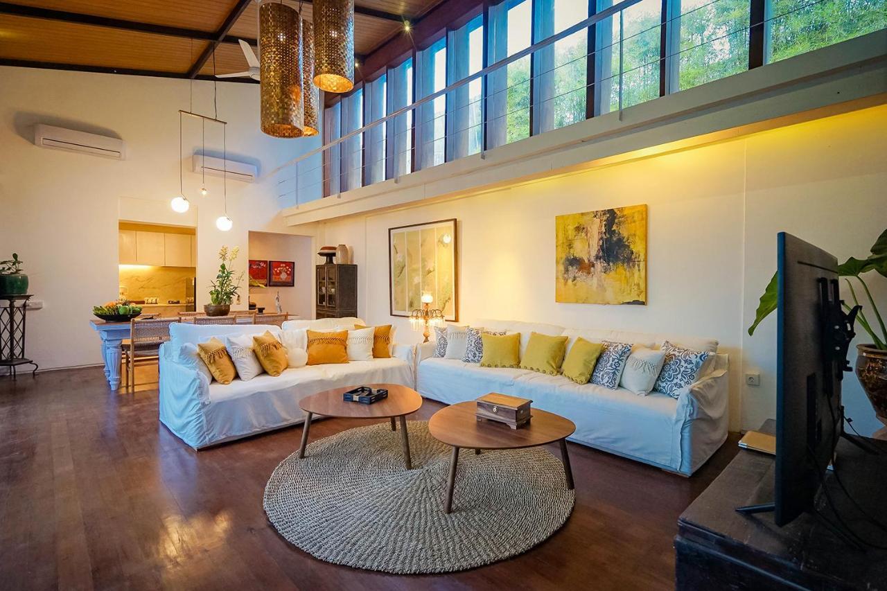 Bias Villa Seminyak Exteriör bild