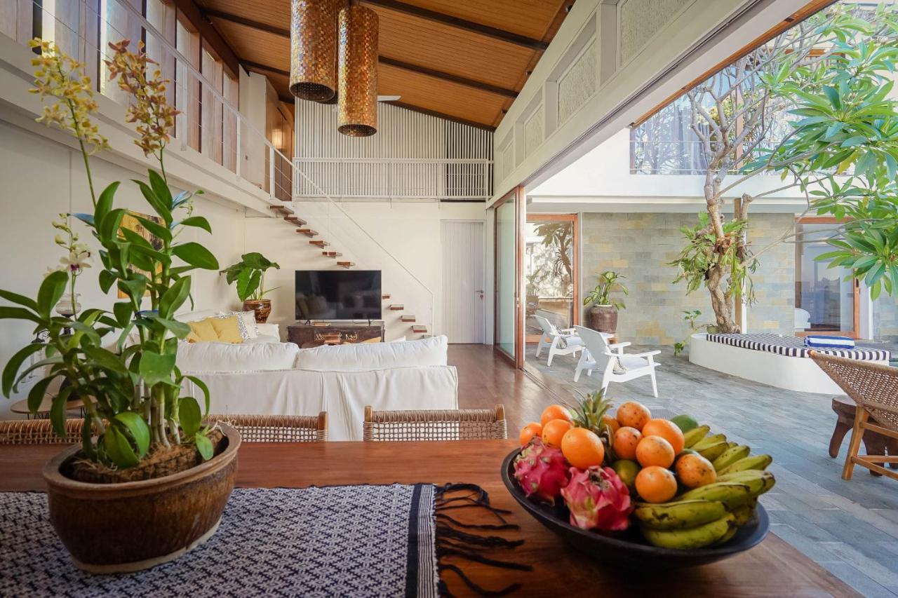 Bias Villa Seminyak Exteriör bild